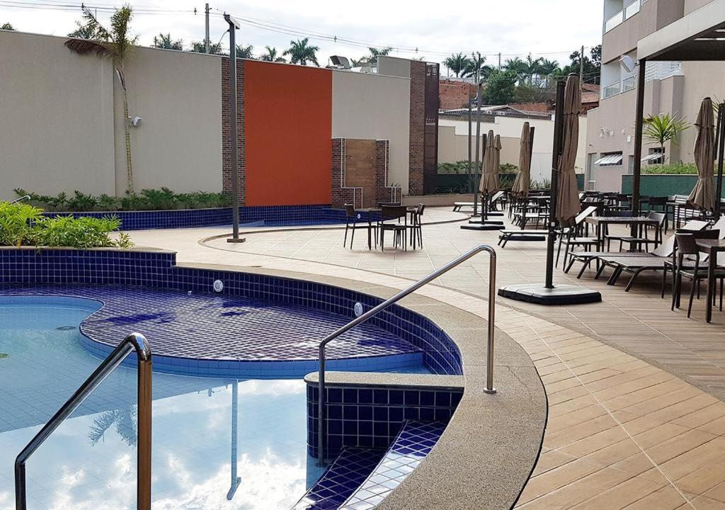 Flat Em Olimpia Em Frente Ao Park Hotell Exteriör bild