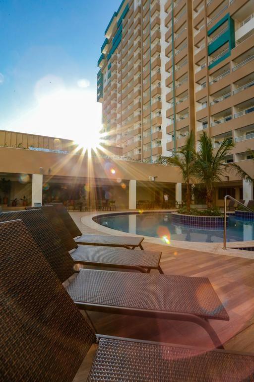 Flat Em Olimpia Em Frente Ao Park Hotell Exteriör bild